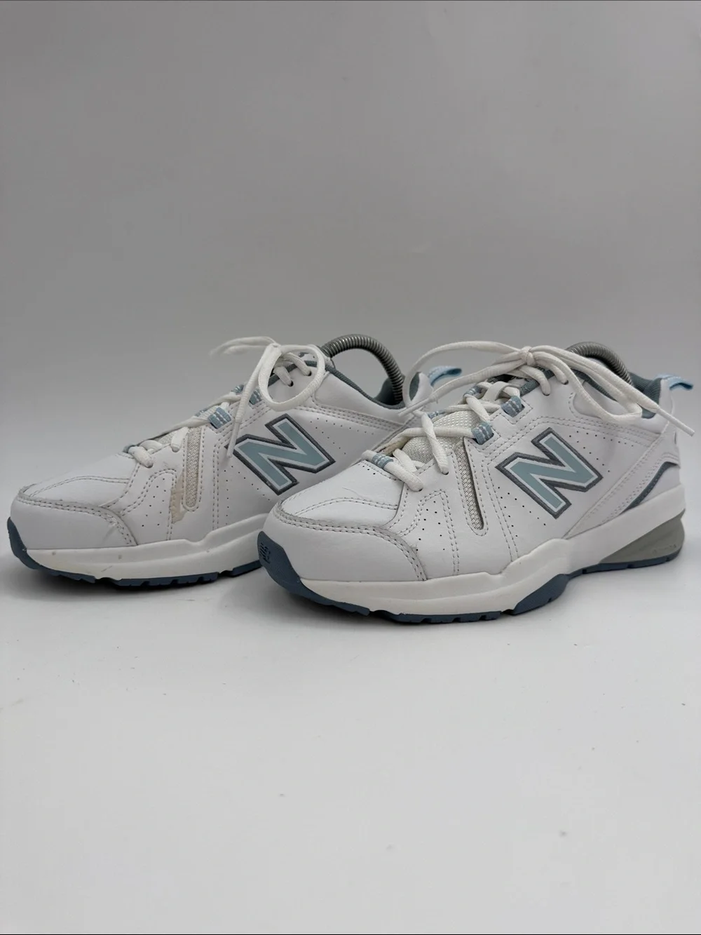 New Balance 608 V5 WX608WB5 White Casual Shoes Sneakers Women's 7.5 D  Mens 6.0D